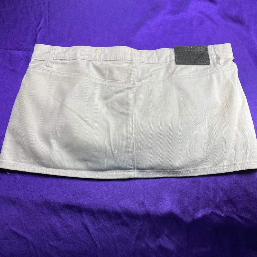 📌Almost Famous Ripped Mini Skirt - Picture 2 of 8